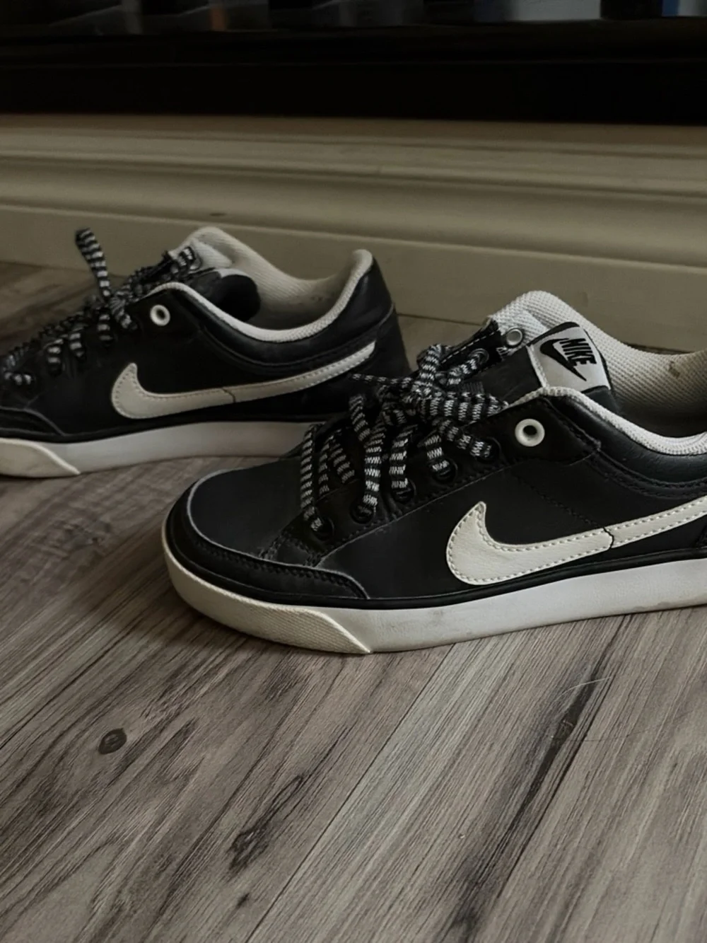 Nike kids Black and White Lace-Up Sneakers